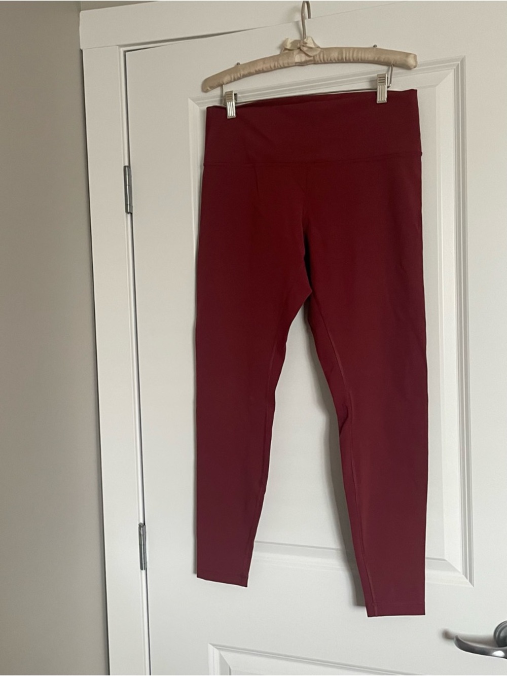 lululemon long leggings in mulled wine🩷
